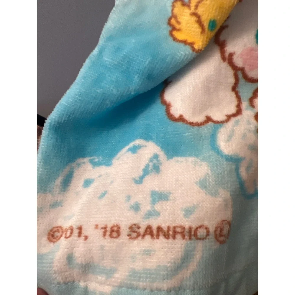 Sanrio cinnamoroll face
